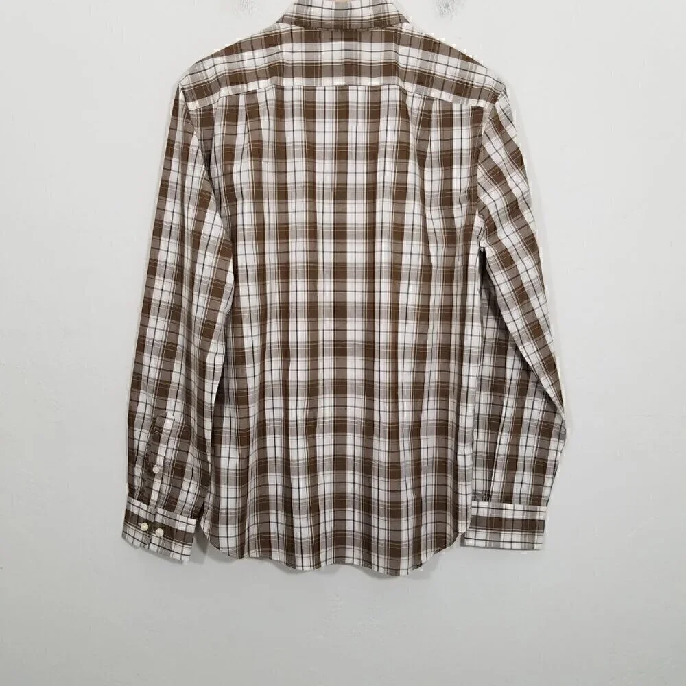 NWT Nautica Plaid Long Sleeve Button Down Shirt Size M
